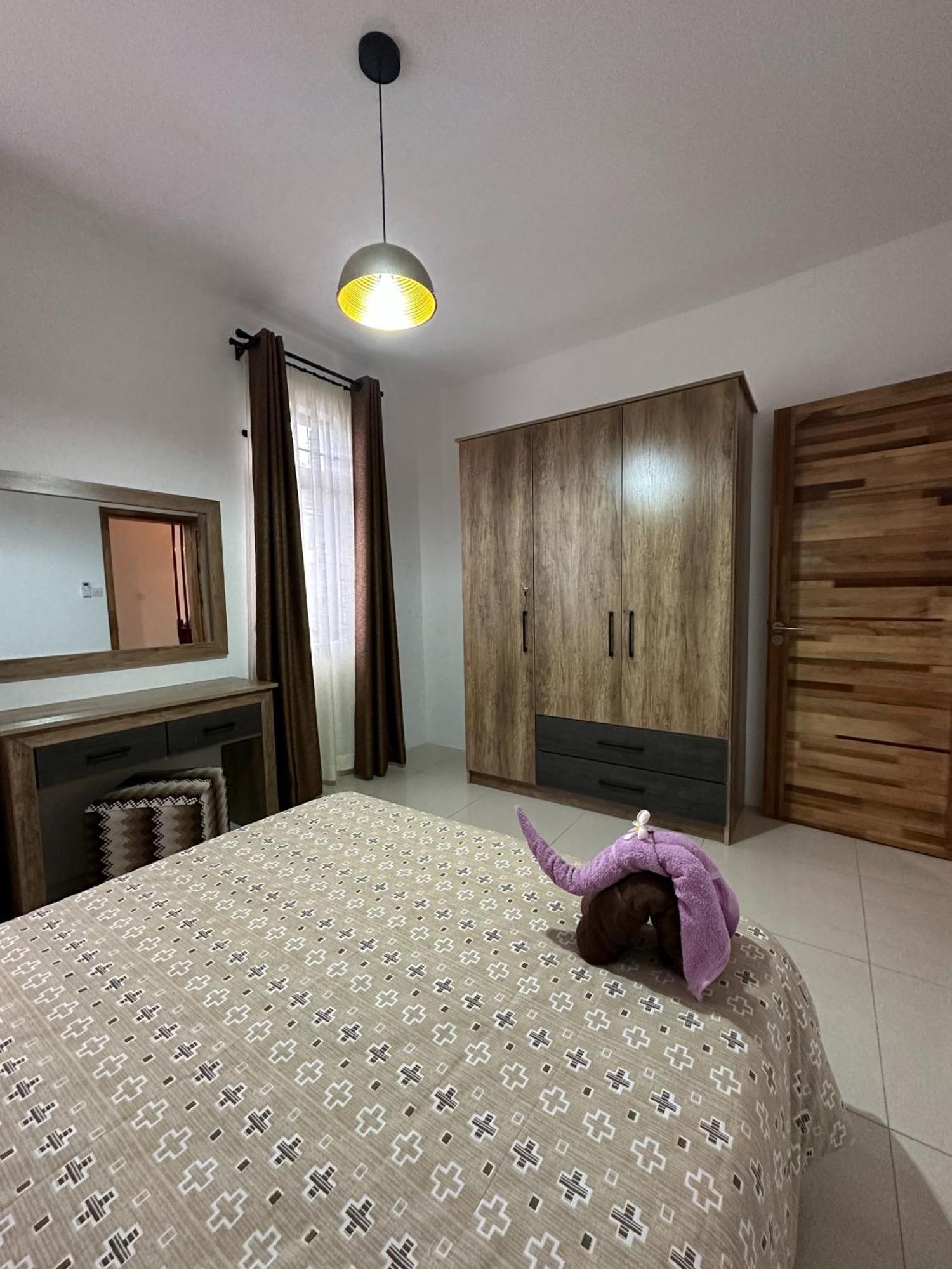 Seasand-Entire Luxury 3 Bd Condo - Close To Beach Flic-en-Flacq エクステリア 写真