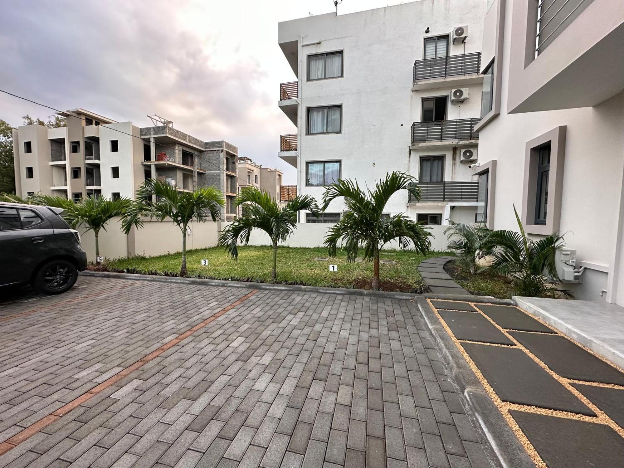 Seasand-Entire Luxury 3 Bd Condo - Close To Beach Flic-en-Flacq エクステリア 写真